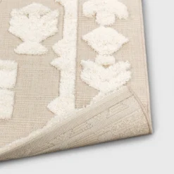 Outdoor Rug Tufted Cream - Opalhouse™ -Opalhouse GUEST 93700756 eacd 40fe a800 8af971e1bd35